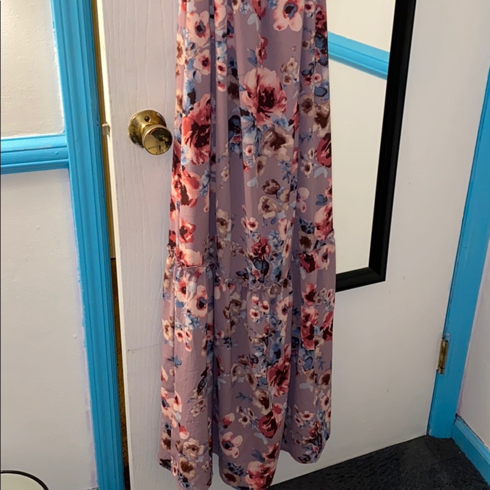 Medium Long Floral Dress - Picture 6 of 7